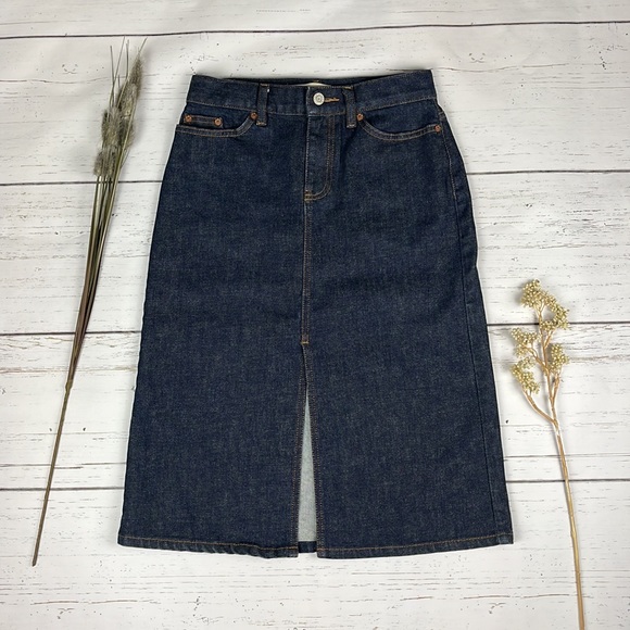 GAP Dresses & Skirts - Gap Dark Wash Stretch Denim Mid Rise Pencil Skirt